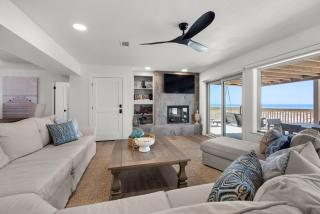 Bare Feet Retreat by Gulf Coast Getaways - Pensacola Beach - 1