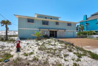 Bare Feet Retreat by Gulf Coast Getaways - Pensacola Beach - 4