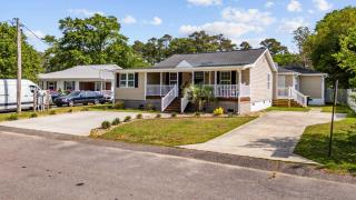 Pet Friendly Stunning & Modern 3-2 in Garden City - Myrtle Beach - 3