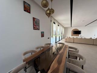 Villa Enja - Swimming pool - 4 BR BA - Wi-Fi - Parking - 3