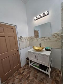 Agape Suites-Room 4- 1st Floor - Soufriere - 8