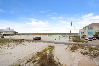 Beach Getaway by Gulf Coast Getaways - Pensacola Beach - 7