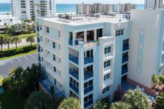 Ocean View Family Penthouse - New Smyrna Beach - 8