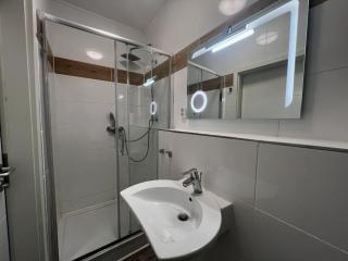 Feel Good Zimmer & Appartements - Gernsheim - 5
