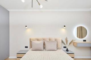 Cozy,bright , central - Chişinău - 0
