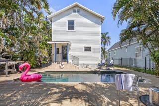 Heated Pool, Outdoor Dining & Grill, Near the Beach - Heart of Punta Gorda - Roelens - Punta Gorda - 0