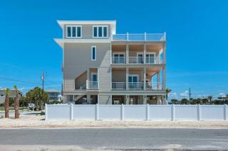 Castle de Playa by Gulf Coast Getaways - Pensacola Beach - 4