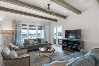 Castle de Playa by Gulf Coast Getaways - Pensacola Beach - 1