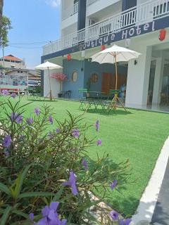 J-Boutique Hotel เจ-บูทีค โฮเทล - Khon Kaen - 0