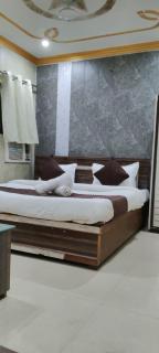 Hotel Mahaveer International - 9