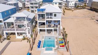 Guitars and Tiki Bars by Gulf Coast Getaways - Navarre - 9