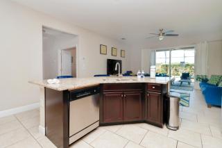 Dive into a World of Sun, Sand, and Luxury: 2025 Florida Getaways! - 3