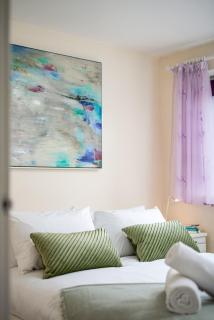 Modern and Quiet 2Bed House by FabAccommodation - Bristol - 1
