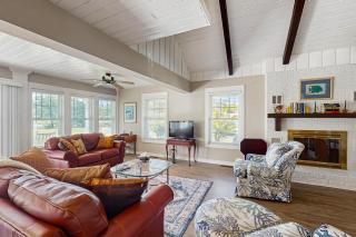 Twin Lakes Surf & Turf - Sunset Beach - 6