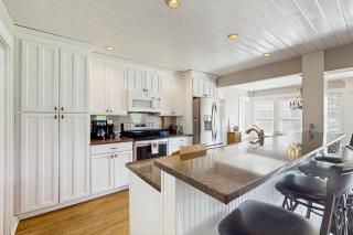 Twin Lakes Surf & Turf - 2