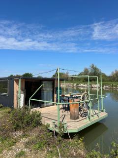 La cabane a fleur d eau au cœur de la Camargue - Saint-Gilles - 4