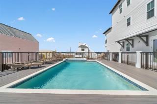 Palm Tree Paradise by Gulf Coast Getaways - 4