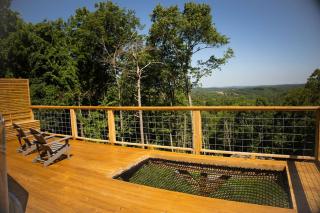 Fox Wood Dome Windoor Jacuzzi & Mountain Views - Eureka Springs - 2