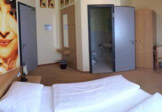 CineHotel Maroni - Zirndorf - 6