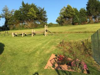 2 Bed Apartment with Shared Pool - Kingsbridge - 8
