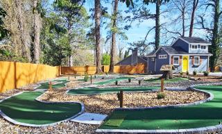 Atlanta Tiny House with Mini Golf - Forest Park - 3