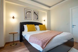 Family 3-Bedroom Duplex with Terrace and Elevator - Istanbul - 8