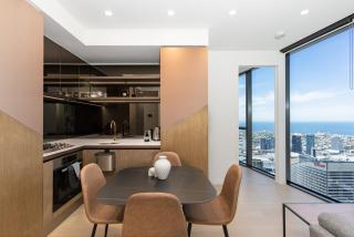 Perfect Escape Wake Up to Stunning Harbour Views - 2