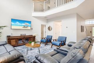 Magical 7BR Resort Pool Home Near Disney World - 5