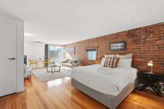 Studio Stay, Walk to City and Food - - 9