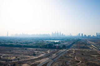 Luxury 1BR on High Floor JVC - 2