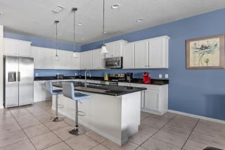 Amazing 9BR Resort Pool Home Near Disney World - 1