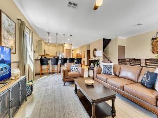 The Jurassic Palace 9BR Resort Pool Home By Disney - 1