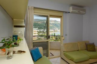 Beachfront Lungomare Vlore - 9
