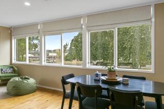Bright Family Retreat Steps From Taupo Town - 3