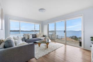 Spectacular View, Modern Comfort - 7