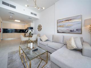 Bright and Spacious 1 Bed Prime JVC Location - 5