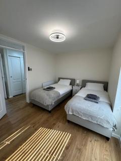 Fantastic family flat in Frinton - 3