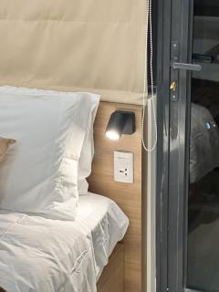 Brand-New Modern Suites with City View in Makati CBD - Manila - 6