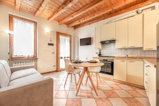 Italstay - Vescovo Elegant Courtyard - Verona - 8