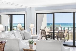 Emerald Towers #205- Gulf Front- Community Pool - 3