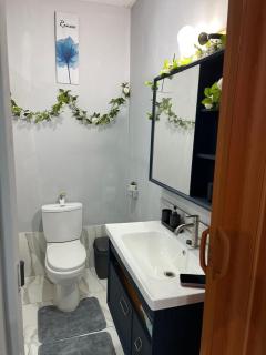 Cozy Apartment in Gated Community - Valsayn - 4