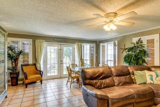 3 Mi to Beaches Corpus Christi Home with Pool - Corpus Christi - 7