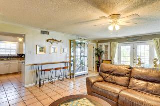 3 Mi to Beaches Corpus Christi Home with Pool - Corpus Christi - 6