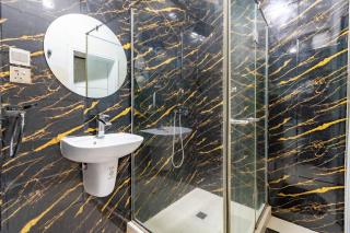 Tastefully furnished two bedrooms lekki lagos - 8