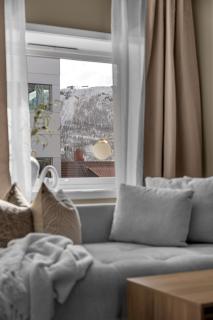 Supercentral city apartment Eik - 6