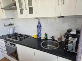 Cozy stay with beautiful balcony in Utrecht - IJsselstein - 1