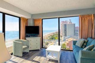 Oceanfront Views with Resort Amenities - Myrtle Beach - 9