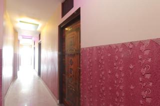 Shree Ram hotel - Jāmb - 6