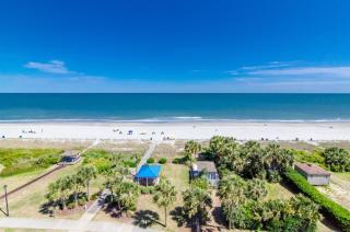 Oceanfront Condo with Large Balcony - Myrtle Beach - 3