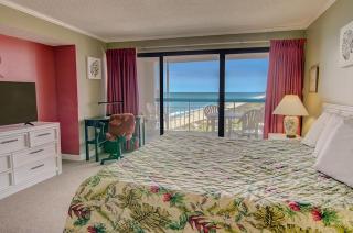 Quiet Condo with Spacious Balcony - Myrtle Beach - 5